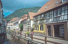 Annweiler: alter Ortskern...
