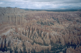 Bryce Canyon: The Bryce Amphitheatre from Bryce Point
