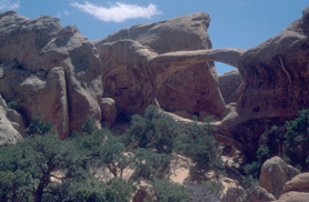 Double O Arch (can you see me?)